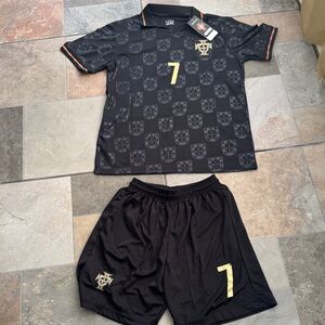 Men's Black Football Jersey & Shorts Set with Number 7
